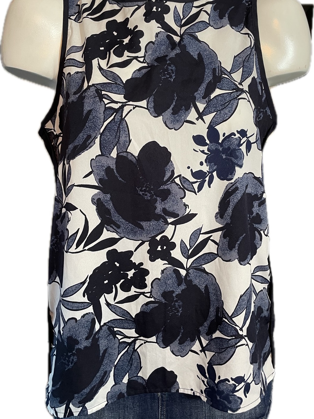 Banana Republic Navy and White Floral Sleeveless Top